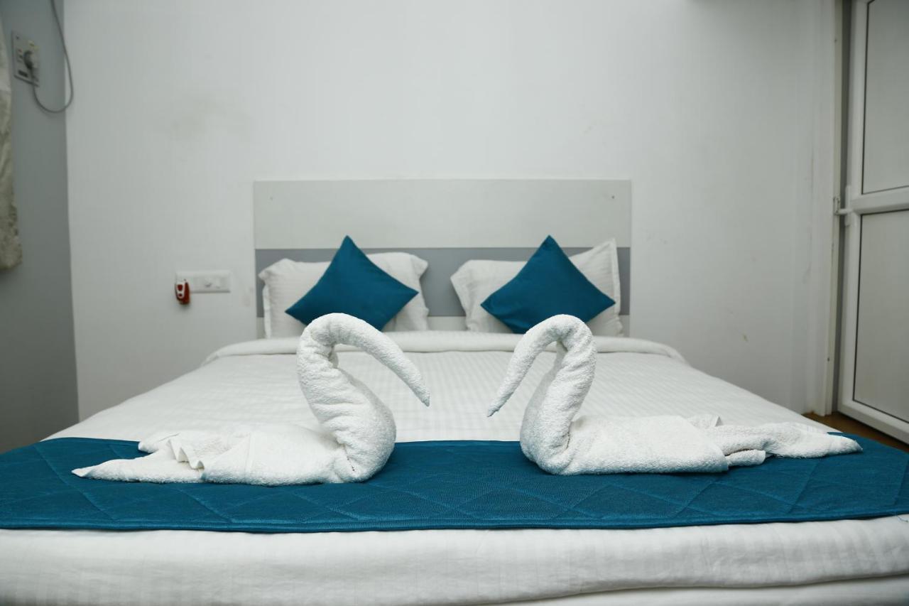 The Base Inn Puducherry Exterior foto